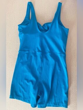 All in Motion blue ribbed active romper sweetheart neckline size medium